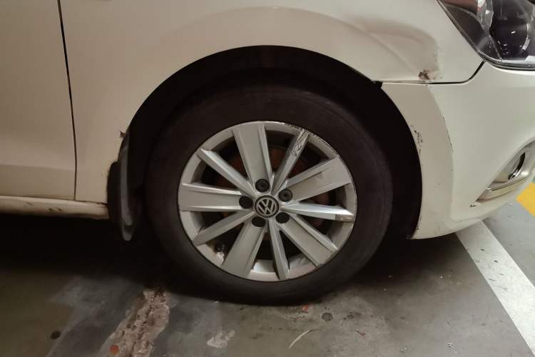 Used Volkswagen Jetta 2015 Value Edition 1.6L Automatic Comfort Version Exterior 7