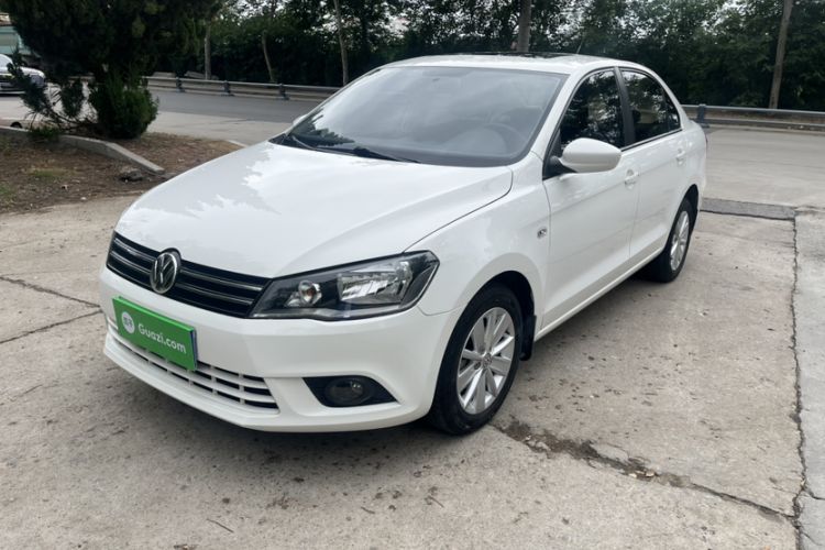 Used Volkswagen Jetta 2015 1.6L Manual Comfort Model Exterior 8