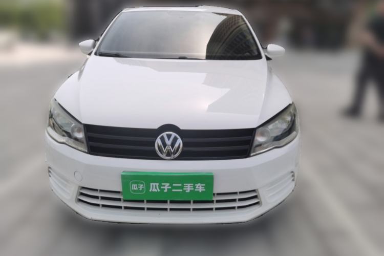 Used Volkswagen Jetta 2015 Value Edition 1.6L Manual Fashionable Style Front