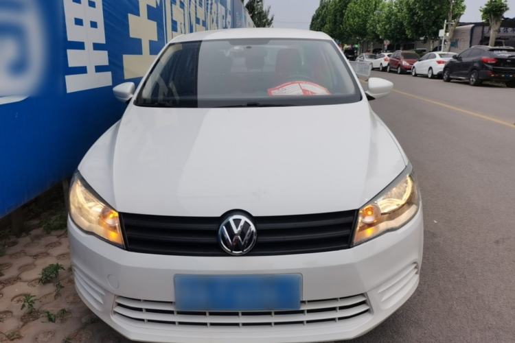 Used Volkswagen Jetta 2015 1.6L Automatic Fashion Model Front