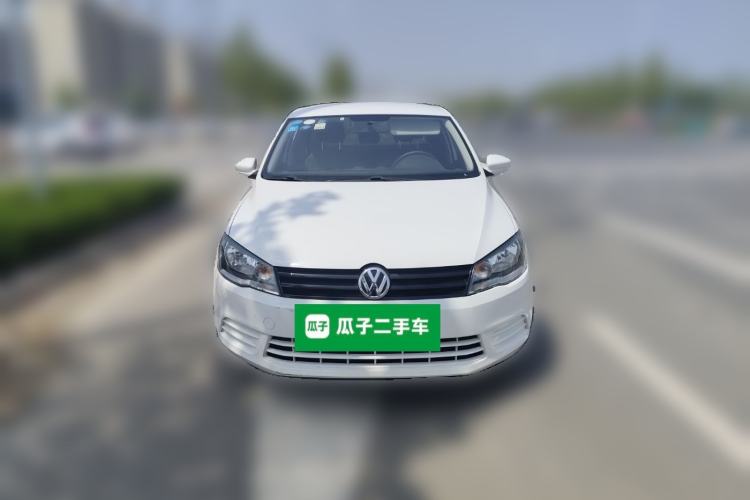 Used Volkswagen Jetta 2015 Value Edition 1.6L Manual Fashionable Style Front