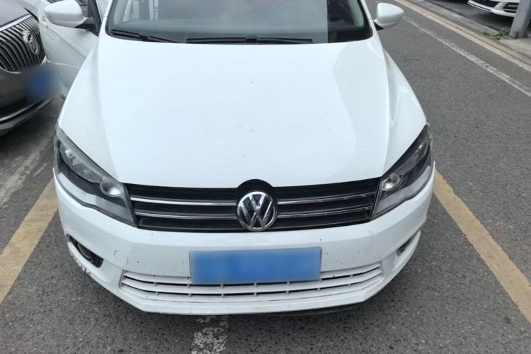 Used Volkswagen Jetta 2015 Value Edition 1.6L Automatic Comfort Version Front