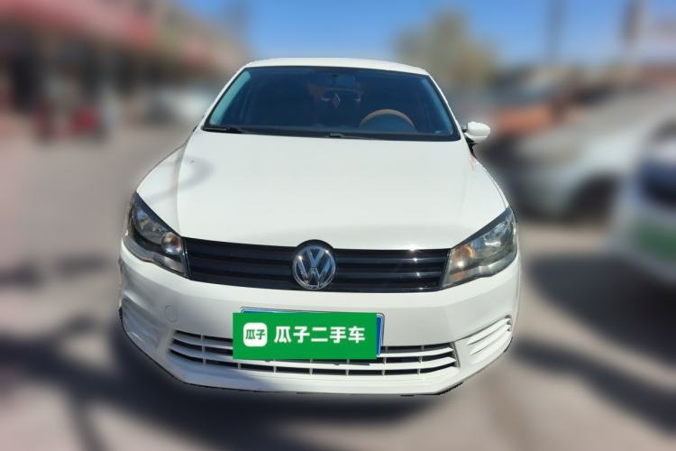Used Volkswagen Jetta 2015 Value Edition 1.6L Manual Fashionable Style Front