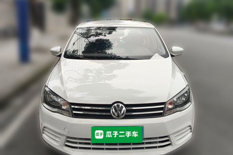 Used Volkswagen Jetta 2015 1.6L Automatic Fashion Model Front