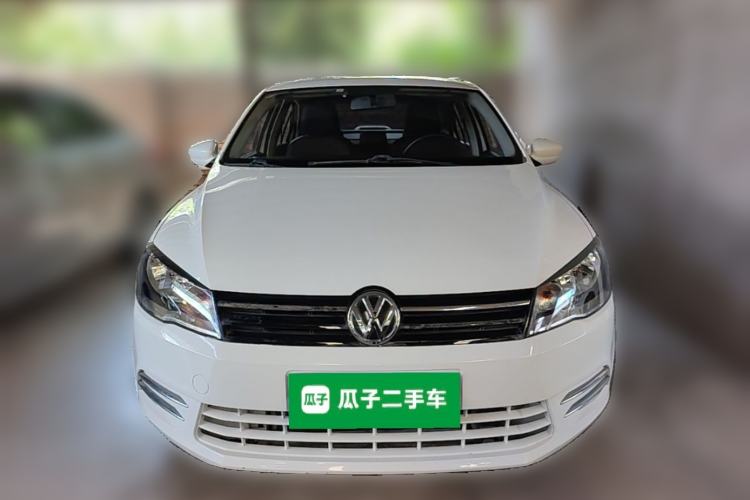Used Volkswagen Jetta 2015 Value Edition 1.6L Manual Fashionable Style Front