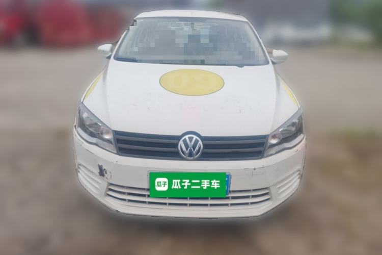 Used Volkswagen Jetta 2015 1.4L Manual Fashion Model Front