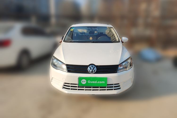 Used Volkswagen Jetta 2015 Value Edition 1.6L Manual Fashionable Style Front