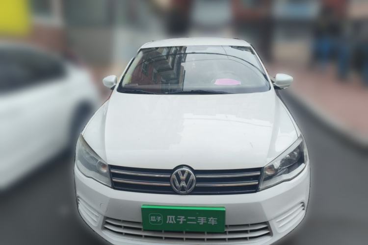Used Volkswagen Jetta 2015 1.4L Manual Fashion Model Front