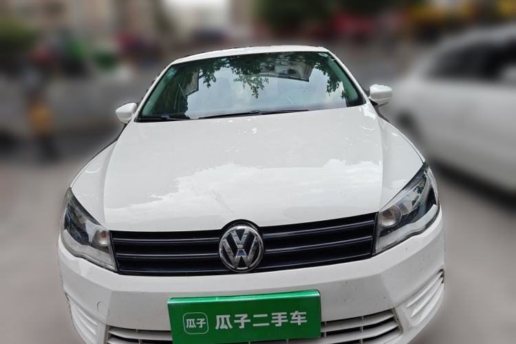 Used Volkswagen Jetta 2015 Value Edition 1.6L Manual Fashionable Style Front