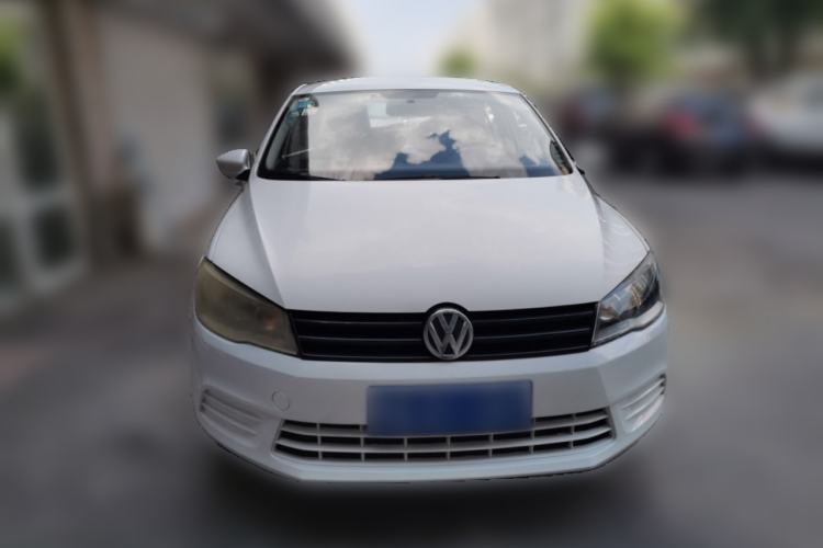 Used Volkswagen Jetta 2015 Value Edition 1.6L Manual Fashionable Style Front