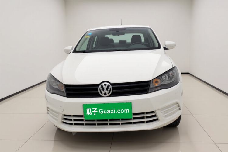 Used Volkswagen Jetta 2015 Value Edition 1.6L Automatic Fashion Version Front