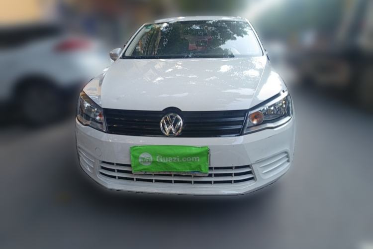 Used Volkswagen Jetta 2015 Value Edition 1.6L Manual Fashionable Style Front