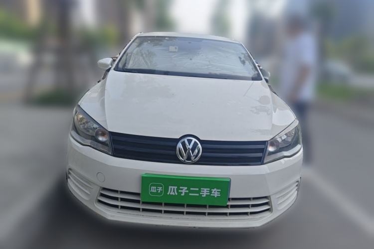 Used Volkswagen Jetta 2015 1.4L Manual Fashion Model Front