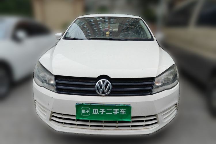 Used Volkswagen Jetta 2015 Value Edition 1.6L Manual Fashionable Style Front