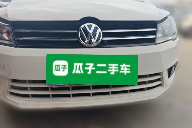 Used Volkswagen Jetta 2015 Value Edition 1.6L Automatic Comfort Version Front