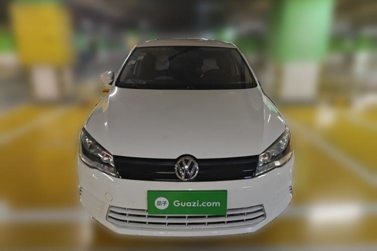 Used Volkswagen Jetta 2015 Value Edition 1.6L Manual Fashionable Style Front