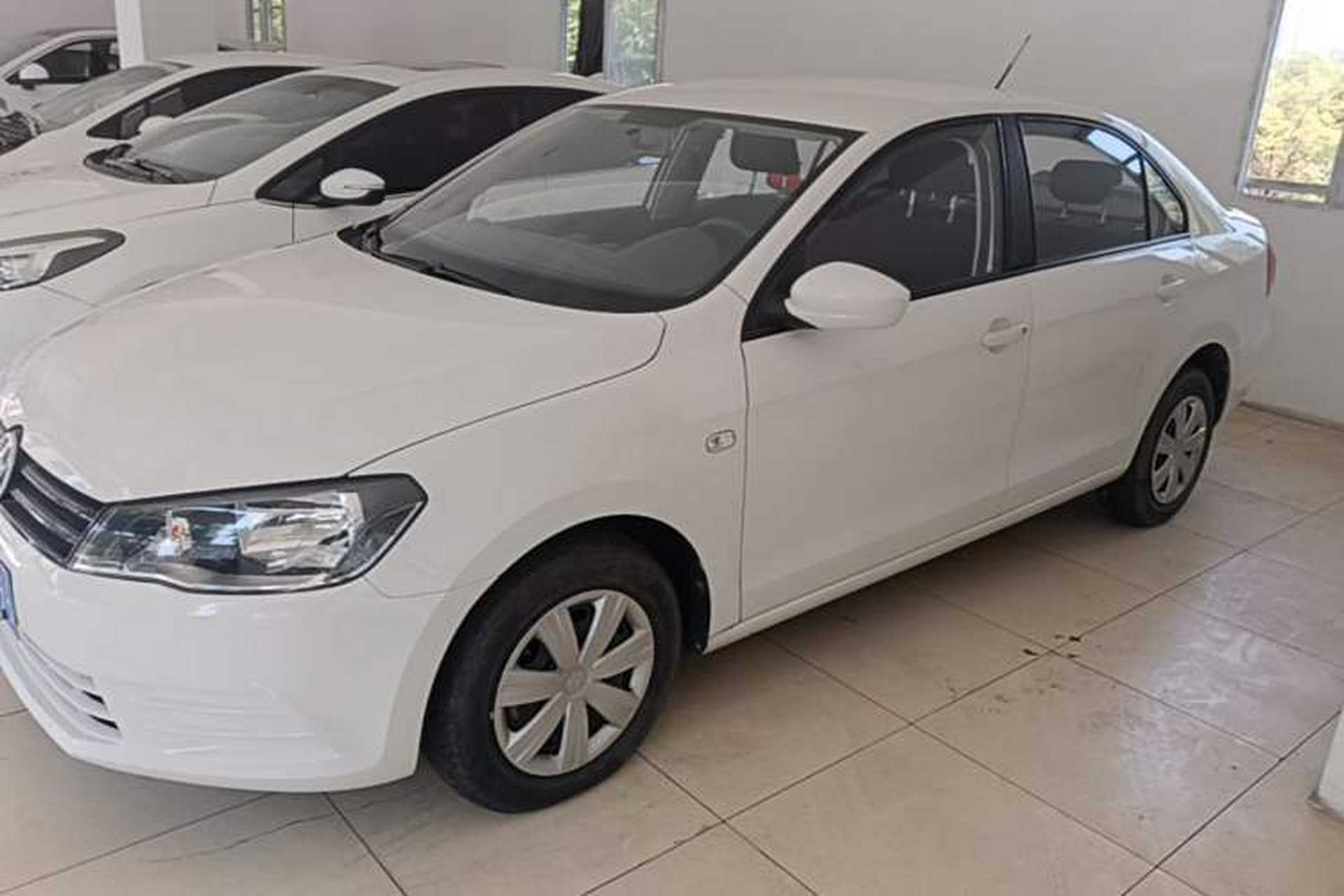 Used Volkswagen Jetta 2015 Value Edition 1.6L Manual Fashionable Style Front Left 45 Deg