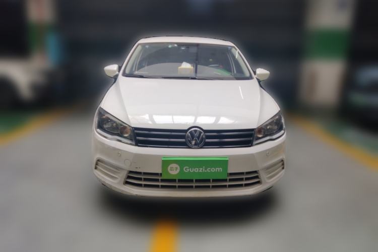 Used Volkswagen Jetta 2015 Value Edition 1.6L Manual Fashionable Style Front