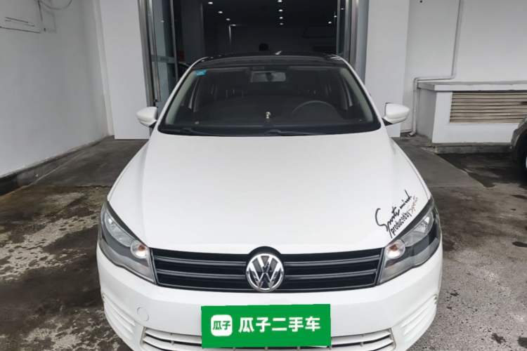 Used Volkswagen Jetta 2015 Value Edition 1.6L Automatic Fashion Version Front