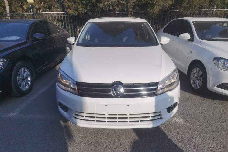 Used Volkswagen Jetta 2015 1.6L Automatic Luxury Model Front
