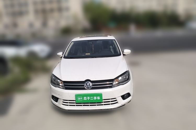 Used Volkswagen Jetta 2015 Value Edition 1.6L Automatic Comfort Version Front
