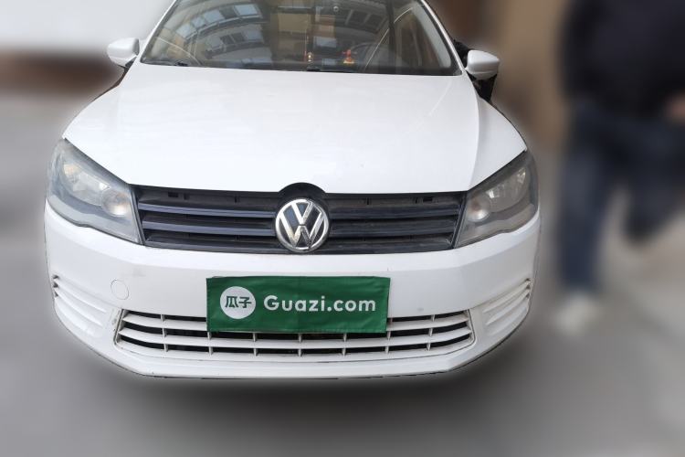 Used Volkswagen Jetta 2015 Value Edition 1.6L Manual Fashionable Style Front