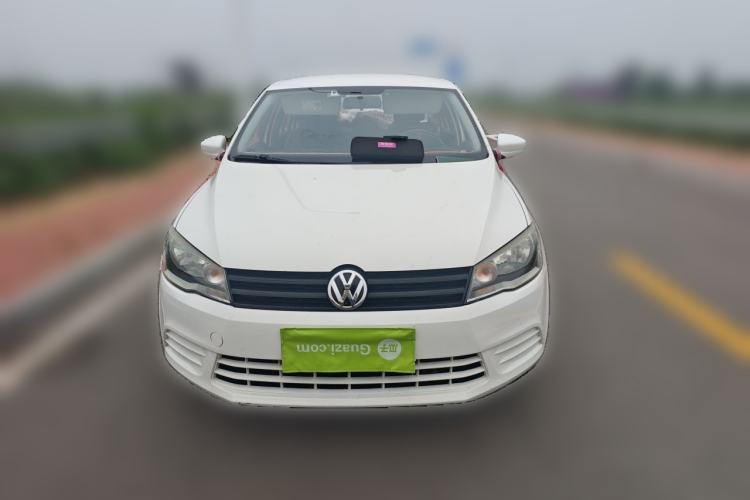 Used Volkswagen Jetta 2015 1.4L Manual Fashion Model Front