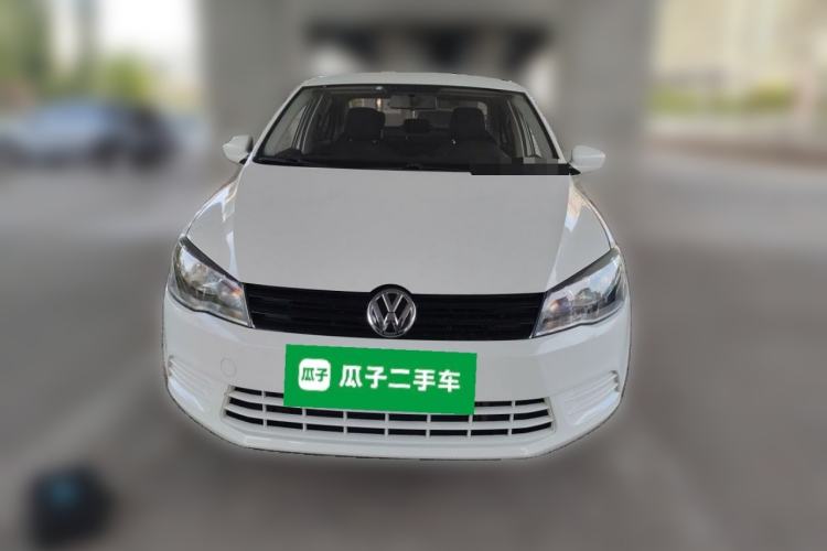 Used Volkswagen Jetta 2015 Value Edition 1.6L Manual Fashionable Style Front