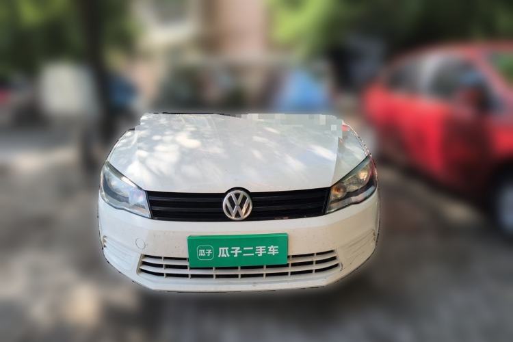 Used Volkswagen Jetta 2015 Value Edition 1.6L Manual Fashionable Style Front