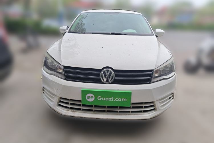 Used Volkswagen Jetta 2015 Value Edition 1.6L Manual Fashionable Style Front