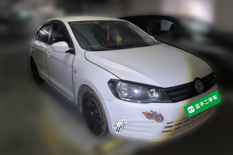 Used Volkswagen Jetta 2015 Zhuihui Edition 1.4L Manual Fashion Model Front Right 45 Deg