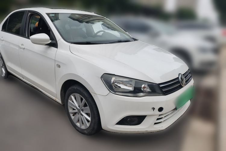 Used Volkswagen Jetta 2015 Zhuihui Edition 1.6L Manual Comfort Model Front Right 45 Deg