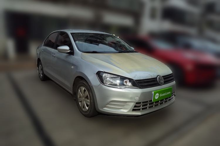Used Volkswagen Jetta 2015 Zhuihui Edition 1.4L Manual Fashion Model Front Right 45 Deg