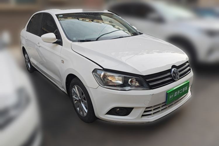 Used Volkswagen Jetta 2015 Zhuihui Edition 1.6L Manual Comfort Model Front Right 45 Deg