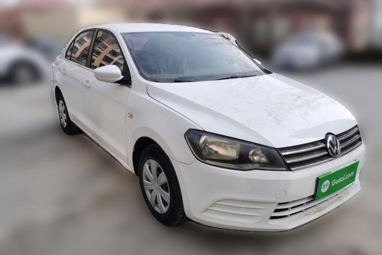 Used Volkswagen Jetta 2015 Zhuihui Edition 1.4L Manual Fashion Model Front Right 45 Deg
