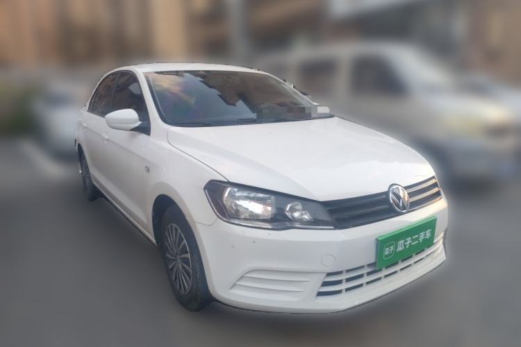 Used Volkswagen Jetta 2015 Value Edition 1.6L Automatic Fashion Version Front Right 45 Deg