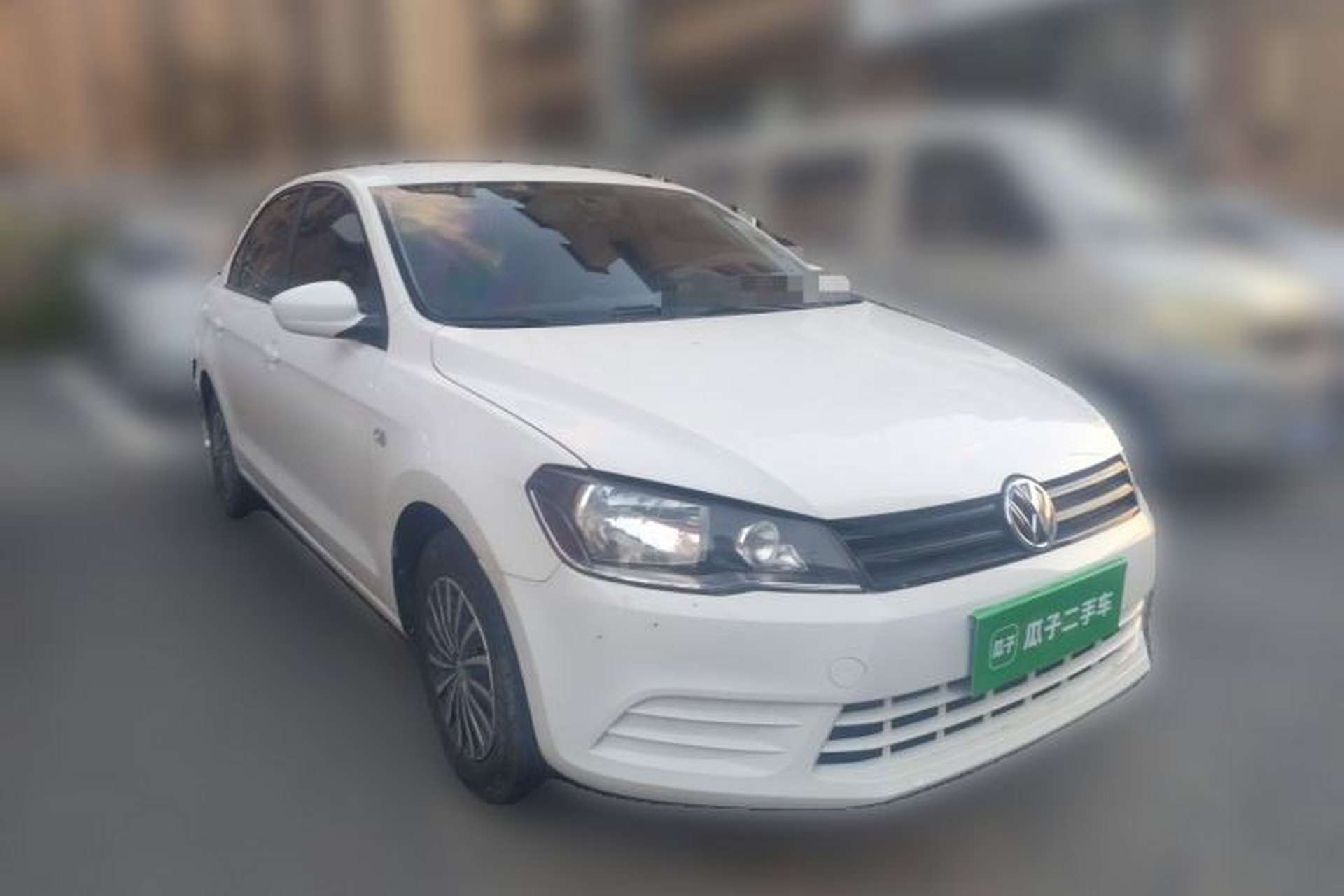 Used Volkswagen Jetta 2015 Value Edition 1.6L Automatic Fashion Version Front Right 45 Deg