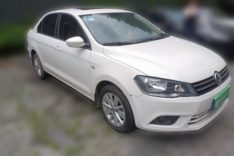 Used Volkswagen Jetta 2015 Zhihui Edition 1.4L Manual Comfort Model Front Right 45 Deg