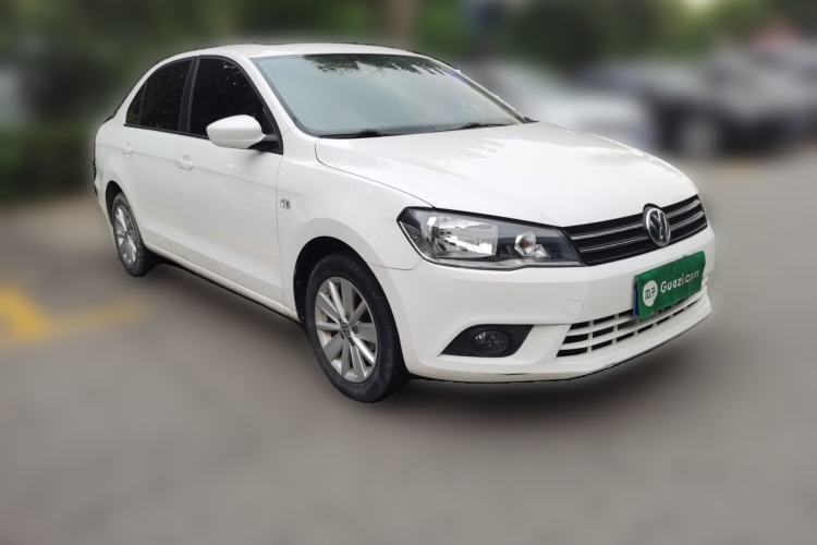 Used Volkswagen Jetta 2015 Zhuihui Edition 1.6L Manual Comfort Model Front Right 45 Deg