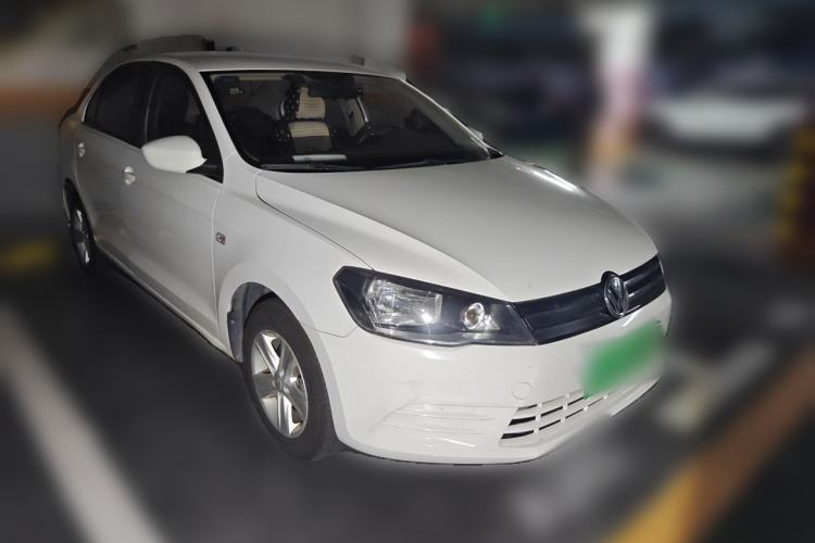 Used Volkswagen Jetta 2015 Value Edition 1.6L Automatic Fashion Version Front Right 45 Deg