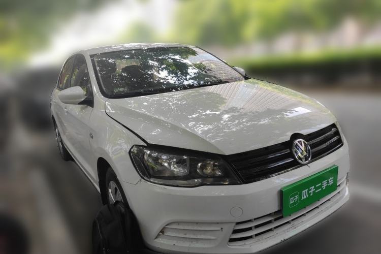 Used Volkswagen Jetta 2015 Value Edition 1.6L Automatic Fashion Version Front Right 45 Deg