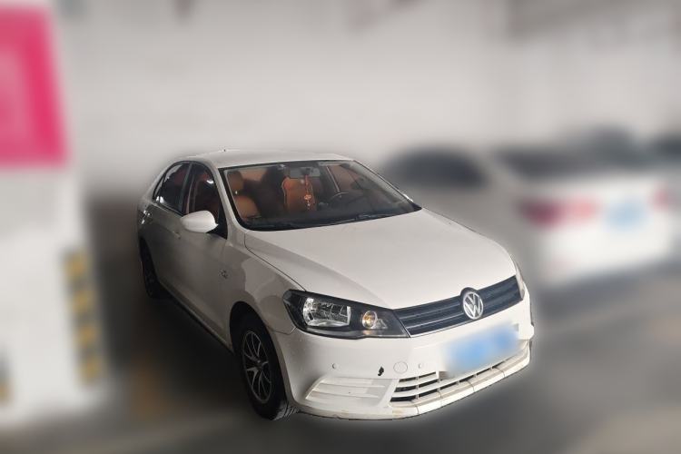 Used Volkswagen Jetta 2015 Value Edition 1.6L Automatic Fashion Version Front Right 45 Deg