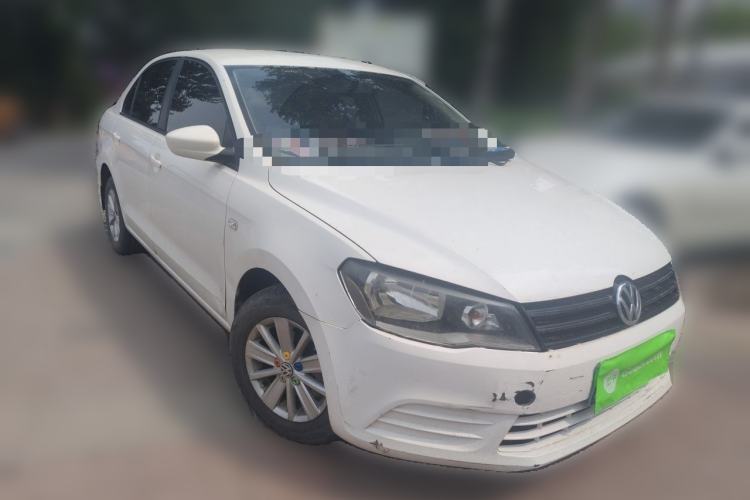 Used Volkswagen Jetta 2015 Zhuihui Edition 1.4L Manual Fashion Model Front Right 45 Deg