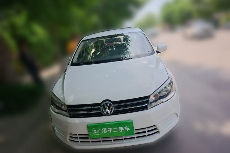 Used Volkswagen Jetta 2015 Value Edition 1.6L Manual Fashionable Style Front