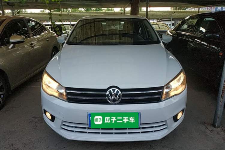 Used Volkswagen Jetta 2015 Value Edition 1.6L Automatic Comfort Version Front