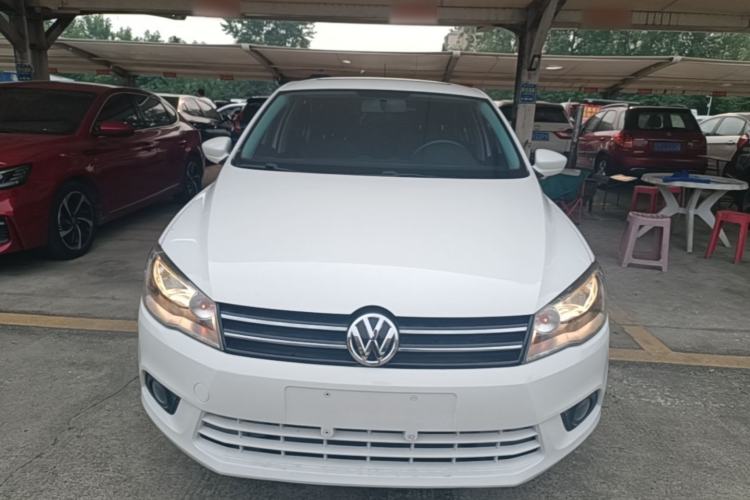 Used Volkswagen Jetta 2015 Zhuihui Edition 1.6L Manual Comfort Model Front