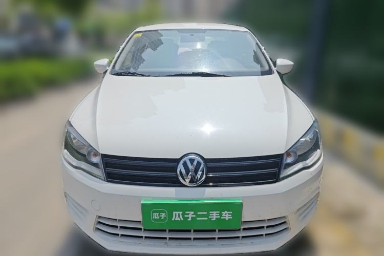 Used Volkswagen Jetta 2015 1.4L Manual Fashion Model Front