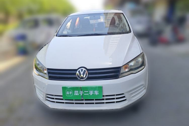 Used Volkswagen Jetta 2015 1.6L Automatic Fashion Model Front