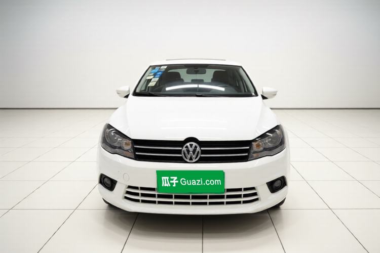 Used Volkswagen Jetta 2015 1.6L Manual Comfort Model Front
