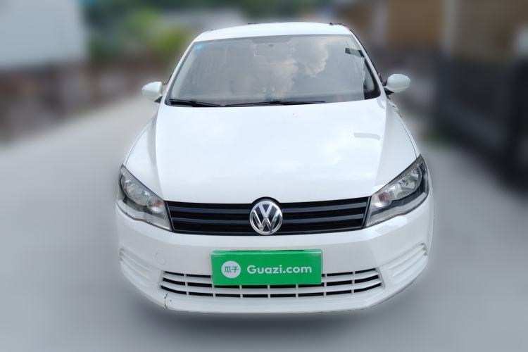 Used Volkswagen Jetta 2015 1.6L Automatic Fashion Model Front